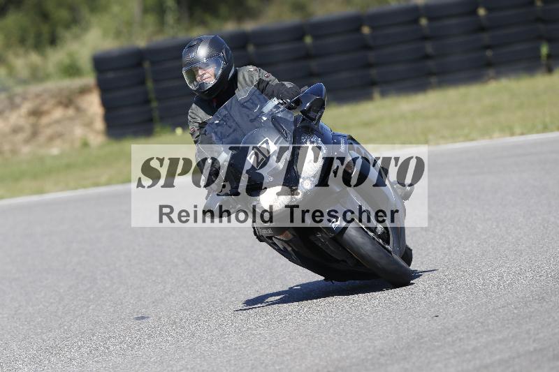 /Archiv-2025/48 25.08.2025 Cornu Master School ADR/blau-bleu/27